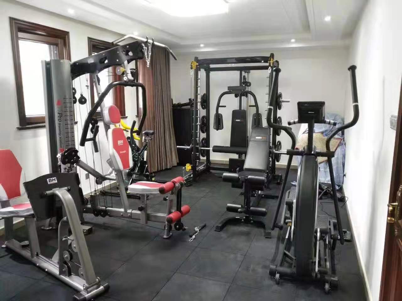 康強(qiáng)健身器材